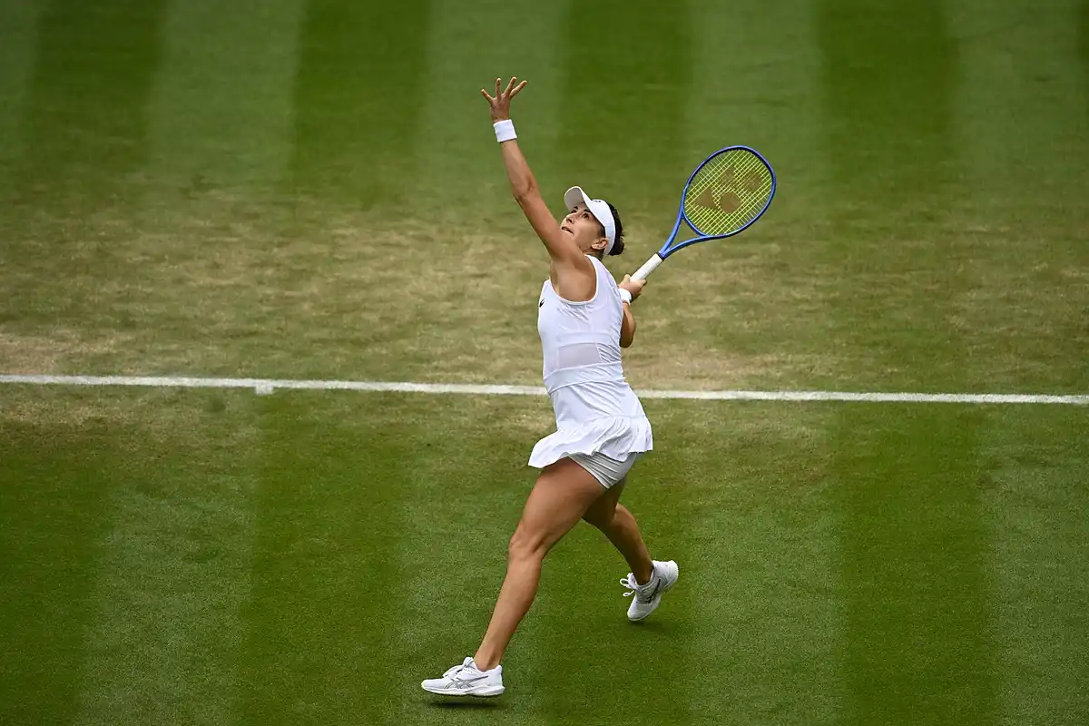 Belinda Bencic – Elise Mertens Typy, Kursy, Zakłady 08.10.2025